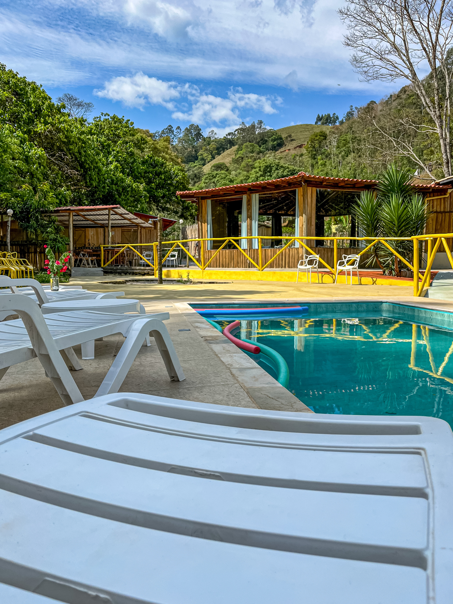Piscina Girassol